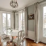 Apartment Ac 3bds With Arc De Triomphe View & Terrace