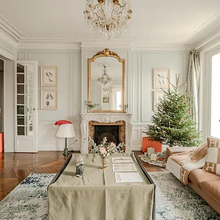 Appartement Ac 3bds With Arc De Triomphe View & Terrace Parijs