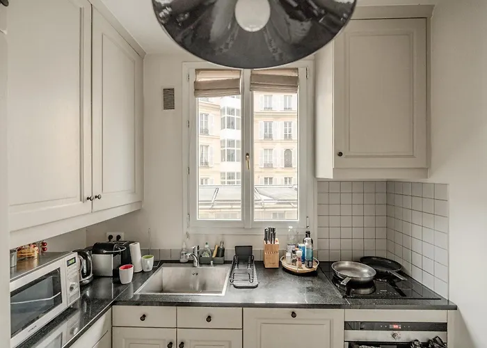 Apartment Ac 3bds With Arc De Triomphe View & Terrace *