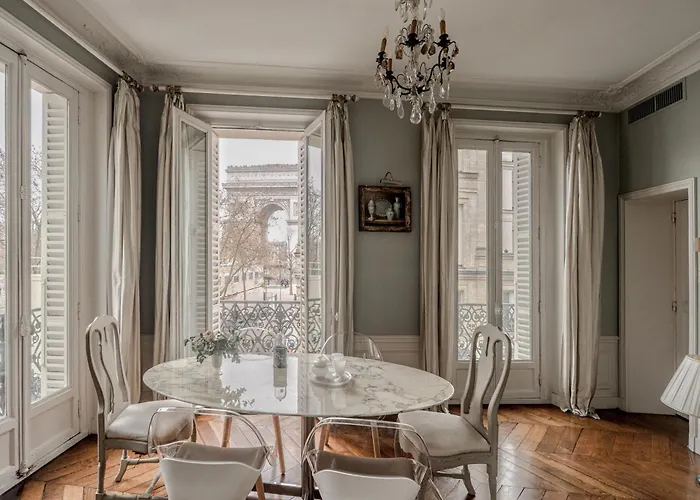 Ac 3bds With Arc De Triomphe View & Terrace *